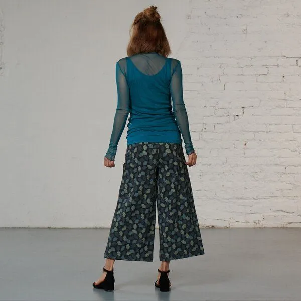 CON_STANT CON_STANT Culotte 95% Baumwolle (kbA), Ginkgo leaves dark sky, – Produktbild 2 von 2