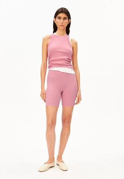 ARMEDANGELS ARMEDANGELS GMT DYE RIB Damen Short aus Bio-Baumwoll Mix, Washed berry, – Produktbild 4 von 4