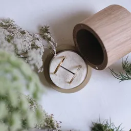 Maren Jewellery Ringbox für Verlobungsring und Eheringe aus Holz – Produktbild 1 von 1