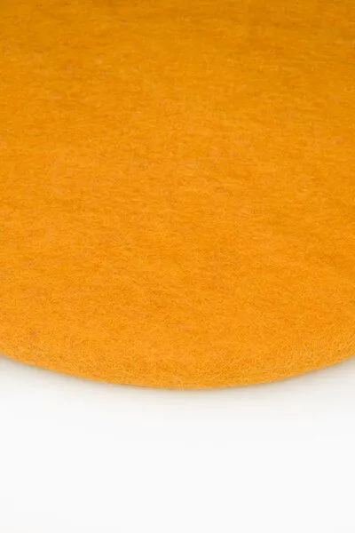 myfelt myfelt Flachfilz Sitzauflage (⌀ 36 cm, 36 x 36 cm), Ockergelb (risa), – Produktbild 2 von 4