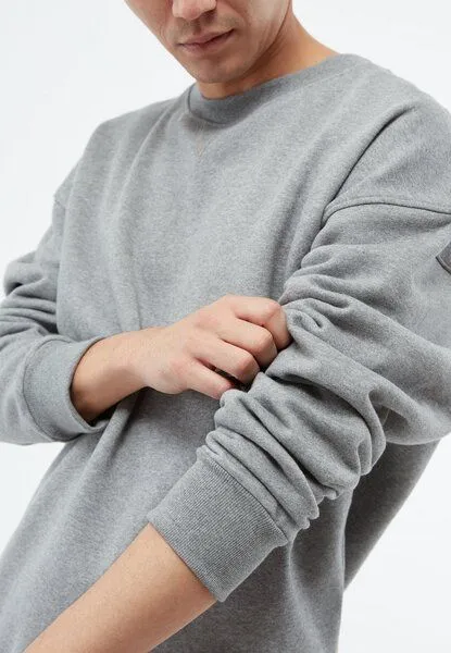 Givn Berlin Givn Berlin Sweater GBCEMALI relaxed Fit aus Bio-Baumwolle, Grey melange, – Produktbild 4 von 4