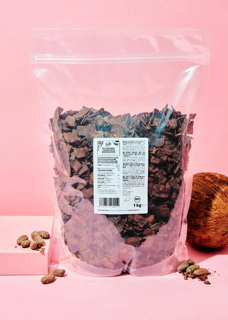 KoRo Dunkel geröstete Bio Kokoschips mit Kakao 1 kg – Produktbild 1 von 5
