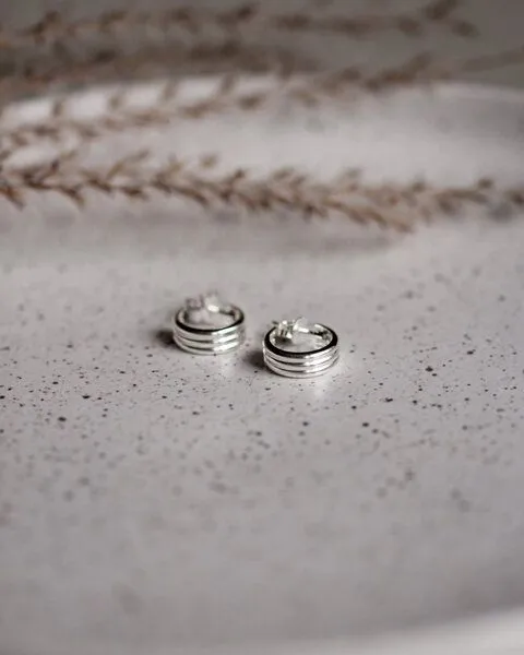 lille mus lille mus Mini-Creolen 'Streifen' 925 Silber, Silber, – Produktbild 1 von 4