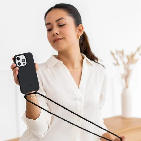 change the label change the label Change Case - 2in1 Nachhaltige iPhone Hülle mit abnehmbarer Kette, Schwarz, – Produktbild 1 von 4