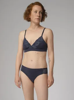 comazo|earth Spitzen Slip – Produktbild 1 von 1