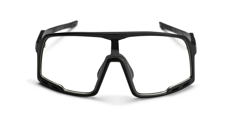 CHPO CHPO Henrik Photochromic Black - Clear to black Schwarz Modell 2026 – Produktbild 1 von 2