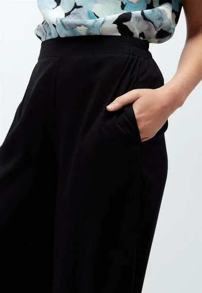 Givn Berlin Givn Berlin Culotte aus Ecovero Modell: Anna, Schwarz, – Produktbild 7 von 7