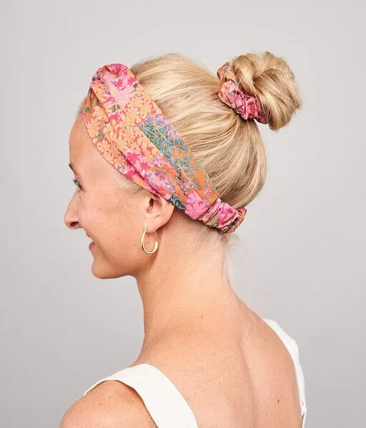obumi obumi Scrunchie Print aus Bio Baumwolle, Floral, – Produktbild 3 von 4
