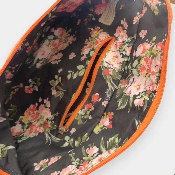 REFISHED fair fashion REFISHED fair fashion BUM BAG XL spezieller Gurt | Upcycelte Bauchtasche, #fish orange-schwarz d-blumen, – Produktbild 3 von 3