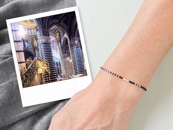 renna deluxe renna deluxe Sternenhimmel – Armband mit Perlen in schwarz-weiß, Silber, – Produktbild 4 von 4