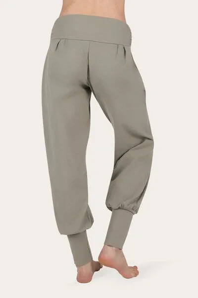 Urban Goddess Urban Goddess Yoga Hose Dakini, Smokey quartz (grau), – Produktbild 2 von 4
