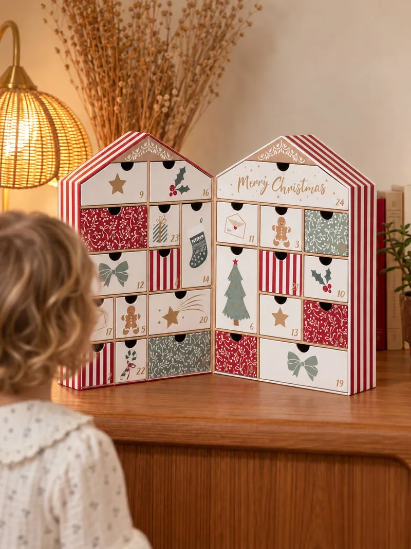 Vertbaudet Kinder Haus-Adventskalender aus Pappe, Zimt, – Produktbild 1 von 3