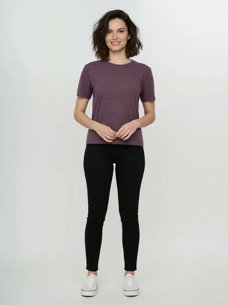 GreenBomb GREENBOMB Basic Nova - Kastiges T-Shirt aus Bio-Baumwolle / GOTS / Fair & Vegan, Lila (moorberry stripes), – Produktbild 3 von 4