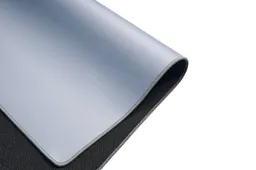 Tucano Tucano One Desk Mat Silber – Produktbild 1 von 1