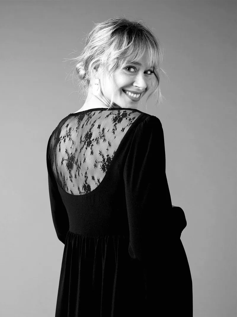 Envie De Fraise Elegantes Kleid für Schwangerschaft und Stillzeit mit Spitze ENVIE DE FRAISE, Schwarz, – Produktbild 3 von 3