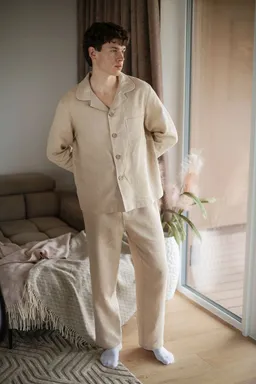 Amber Linen Amber Linen Herren vegan Pyjama Set Kanada Blasser Sand – Produktbild 1 von 1