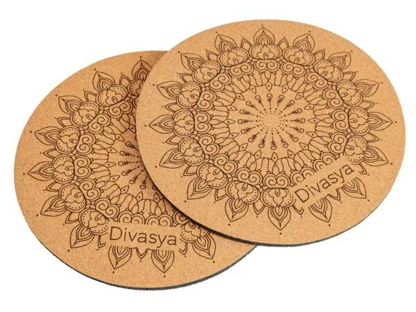 Divasya Divasya Kniepads Yoga (2er-Set) aus 100% Naturkautschuk und Kork, Natural, – Produktbild 6 von 8