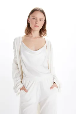 Neu Nomads Neu Nomads Damen vegan Top Camisole Rundhalsausschnitt Schneewittchen – Produktbild 1 von 1