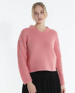 Alma & Lovis Alma & Lovis Pullover im Alpaka-Material-Mix | Suri V-Neck – Produktbild 1 von 1