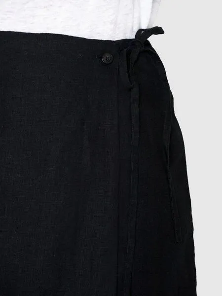 KnowledgeCotton Apparel KnowledgeCotton Apparel Short Linen Wrap Skirt, Schwarz, – Produktbild 4 von 4