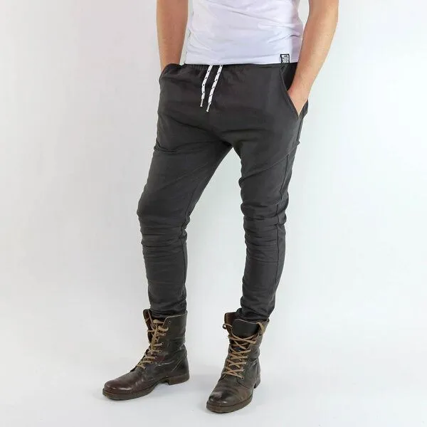 Gary Mash GARY MASH Jogginghose im Bikerstil aus Biobaumwolle, Grau, – Produktbild 1 von 4