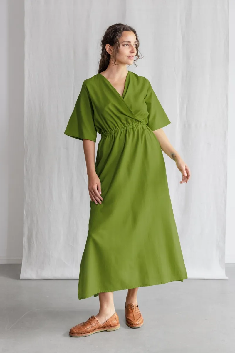 Jyoti - Fair Works Jyoti - Fair Works Damen vegan Kleid Vaasi Basil, Grün, – Produktbild 2 von 2