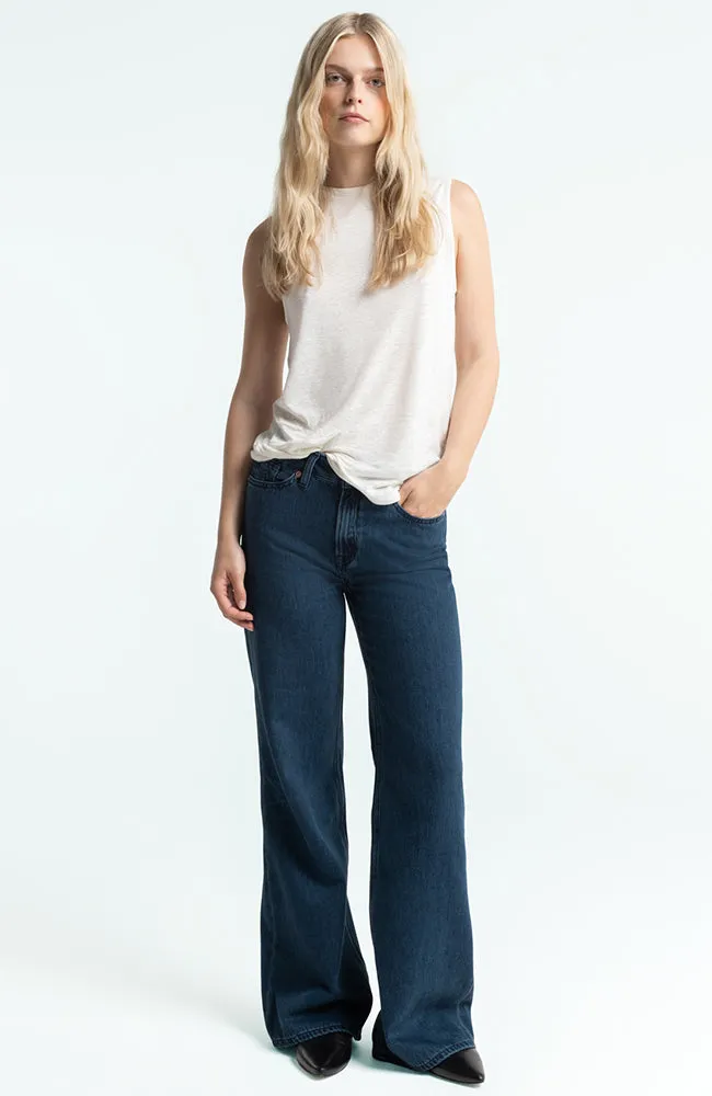 Kings Of Indigo Kings of Indigo Damen vegan Flare Jeans Jane Alex Washed Dunkelblau, Extra dunkelblau, – Produktbild 2 von 2