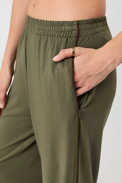 mandala Mandala Track Pants, Leaf (grün), – Produktbild 3 von 4