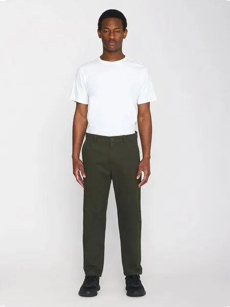 KnowledgeCotton Apparel KnowledgeCotton Apparel Twill-Chinohose - CHUCK regular chino twill pants - aus Bio Baumwolle, Grün (forrest night), – Produktbild 1 von 4