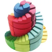 Grimms Grimms Doppelläufige Stufenspirale Holzbausteine 57-teilig, bunt lasiert Maße 46 x 46 x 11 cm – Produktbild 1 von 1