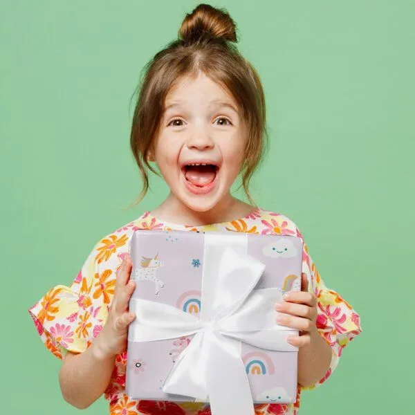 Fines Papeterie Fines Papeterie 3m Geschenkpapier Regenbogen Einhorn für Kinder auf Rolle 300x47 cm – Produktbild 3 von 3