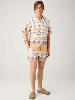 KnowledgeCotton Apparel KnowledgeCotton Apparel Mittellange Seersucker-Badeshorts aus Bio-Baumwolle – Produktbild 1 von 1