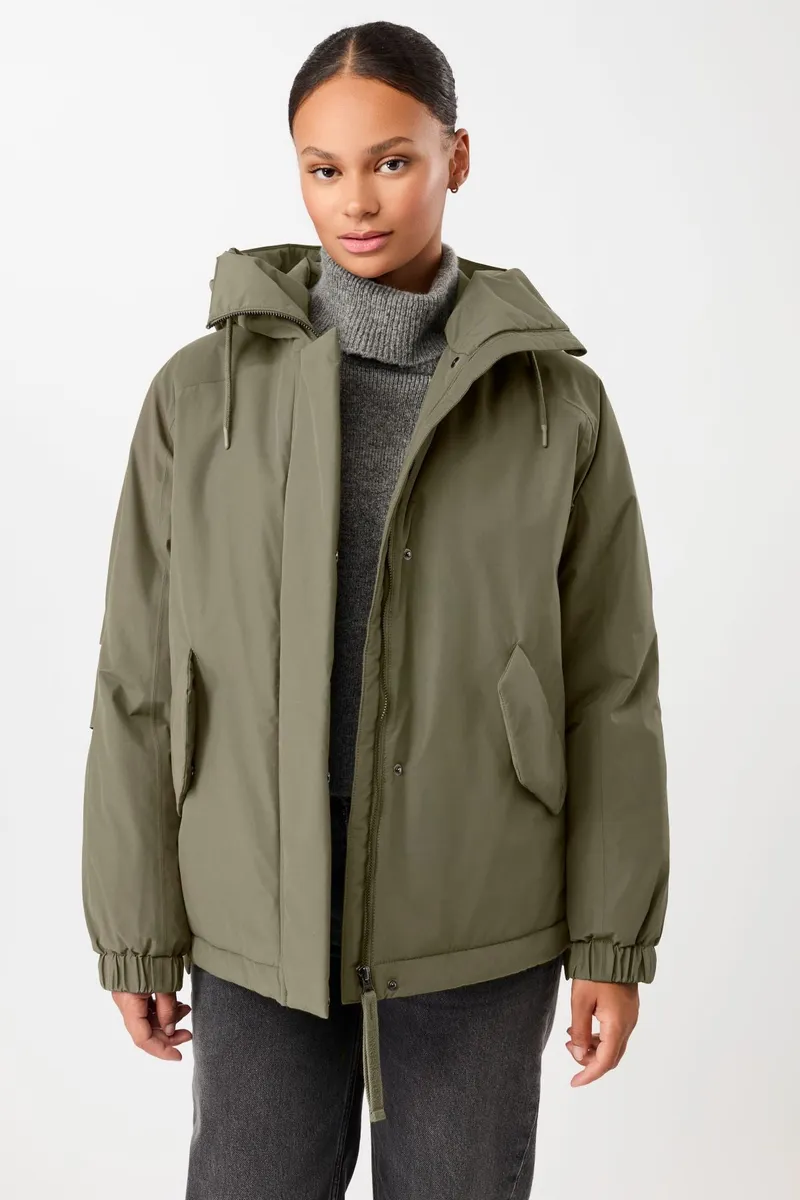 LangerChen LangerChen Damen vegan Gesteppter Kurzer Parka Sencha, Grün, – Produktbild 2 von 2