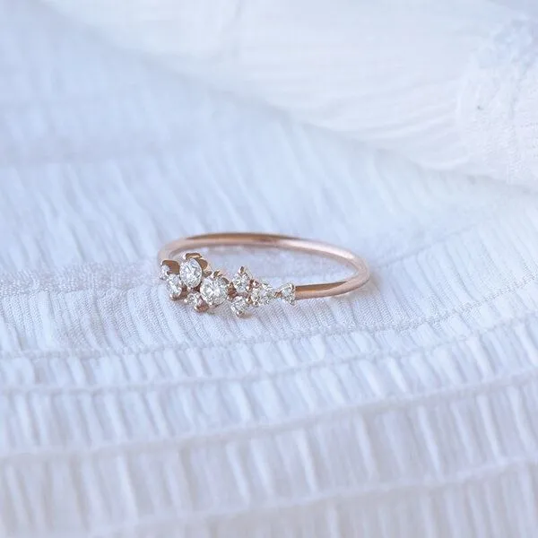 Eppi Eppi Cluster-Ring mit Lab Grown Diamanten Isolde, Weiss, – Produktbild 4 von 4