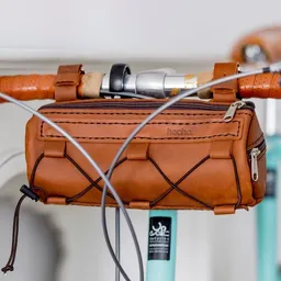 hecho. hecho. Fahrradtasche (Lenkertasche) „Vincente Jr.“ (Small) – Produktbild 1 von 1