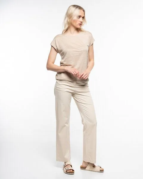 Alma & Lovis Alma & Lovis Elegantes Kurzarmshirt aus 100% Leinen-Jersey | Linen Short Pure, Humus (natur), – Produktbild 3 von 4