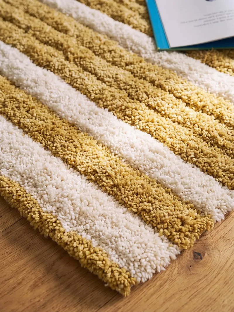 Vertbaudet Teppich Kinderzimmer rechteckig 100x150, Beige gestreift, – Produktbild 2 von 4