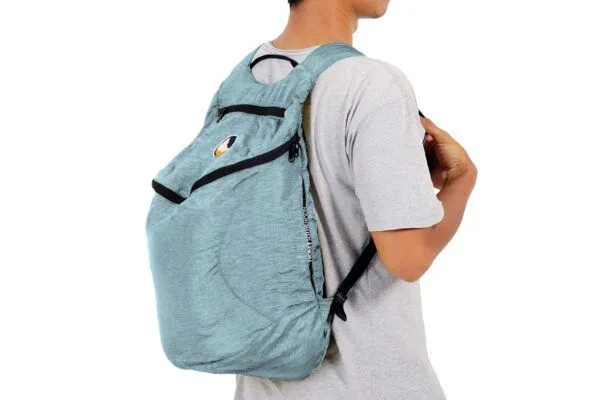 Ticket to the Moon Ticket to the Moon Ultraleichter Rucksack "Backpack Plus" (25 L), Ice blue, – Produktbild 2 von 3