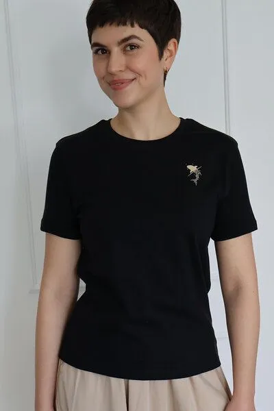 Kultgut Kultgut Artdesign - Biofair- Flauschiges Femin Shirt / Little Shark, Schwarz, – Produktbild 3 von 4