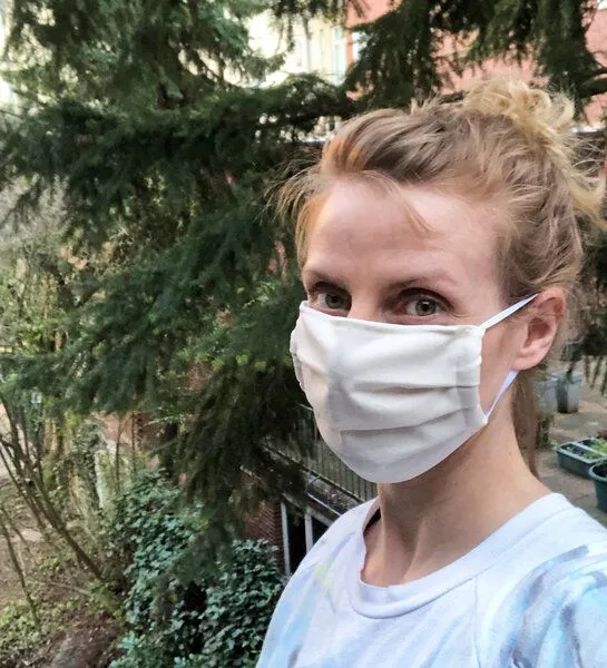 Lena Schokolade Lena Schokolade Bio Mund-Nasen Maske Pfau – Produktbild 2 von 3