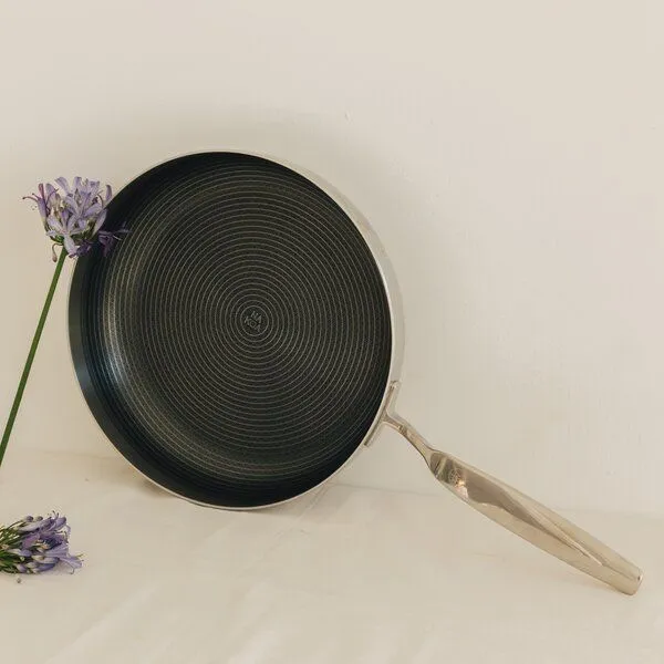NAKOA NAKOA Pfanne mit Antihaftbeschichtung 28 cm – Produktbild 4 von 4