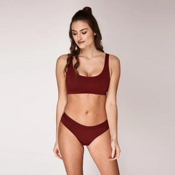 Woodlike Ocean Woodlike Ocean AMI Hipster - Reversible, Rot, – Produktbild 1 von 4
