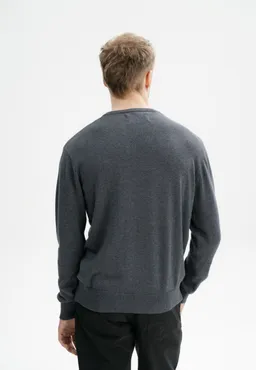 MELA MELA Herren vegan Feinstrickpullover Himal Anthrazit Melange Dunkelgrau – Produktbild 1 von 1