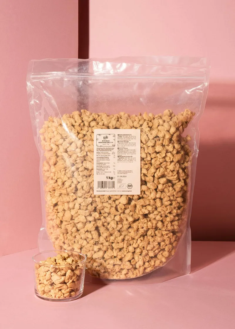 KoRo Grobes Bio Soja Geschnetzeltes 1 kg – Produktbild 2 von 5