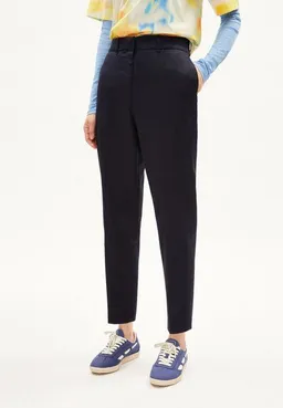 ARMEDANGELS ARMEDANGELS Warmaar - Damen Webhose aus Bio-Baumwoll Mix – Produktbild 1 von 1