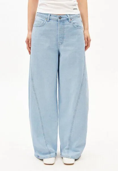 ARMEDANGELS ARMEDANGELS AALTHEA BARREL Damen Barrel Leg Mid Waist aus recycelter Baumwolle, Barrea, – Produktbild 1 von 4
