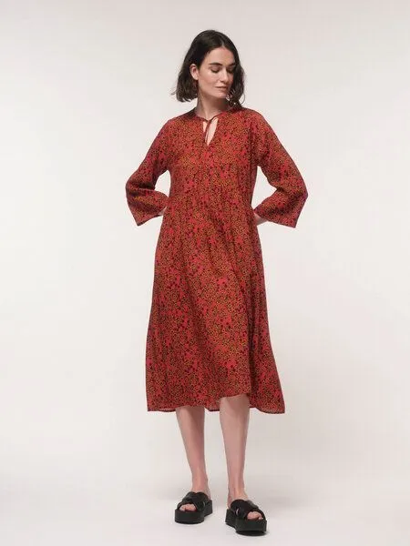 LANIUS LANIUS Midikleid Print Flower Field aus TENCEL, Print flower field raspberry, – Produktbild 3 von 4