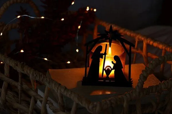 GLOBO Fair Trade GLOBO Fair Trade Krippe STERN KLEIN, Eisenblech - Weihnachtsgeschichte, Teelicht, Deko – Produktbild 4 von 4