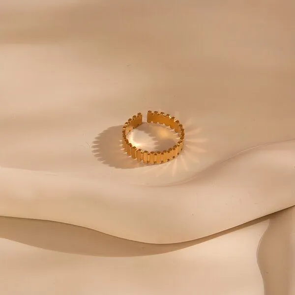 ELEKTROPULLI Größenverstellbarer BOHO BLOCK Ring ca. Ø 17 - 19mm von Elektropulli, Gold, – Produktbild 3 von 3
