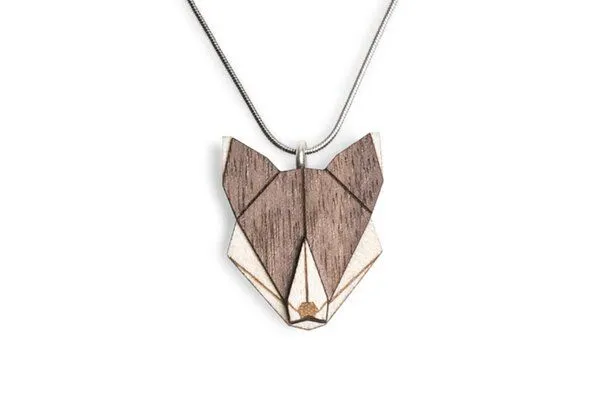 BeWooden BeWooden Halskette Wolf | Kette mit Anhänger aus Holz, Wolf, – Produktbild 1 von 4